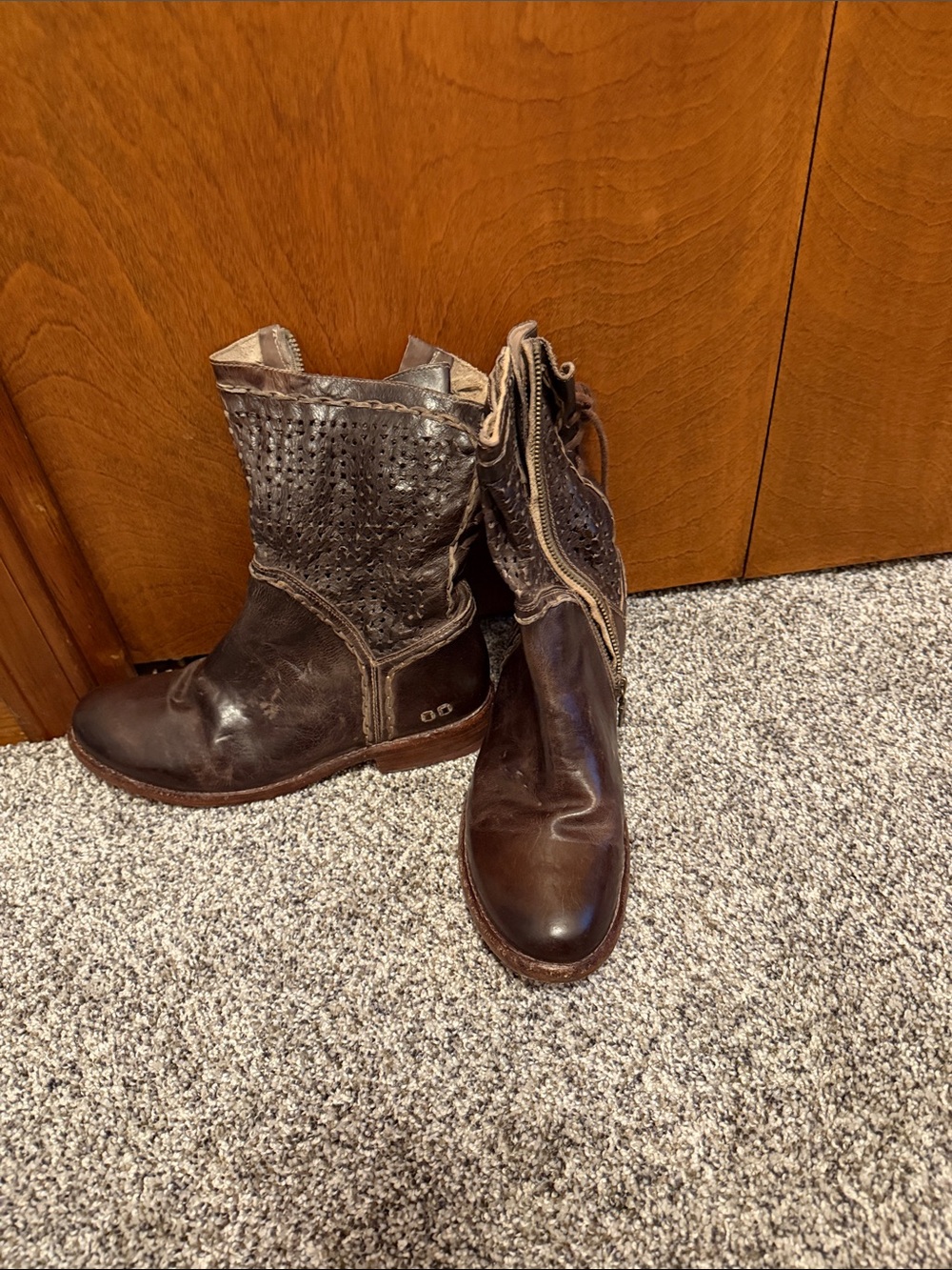 Bed Stu Brown Lace-Up Leather Ankle Boots
